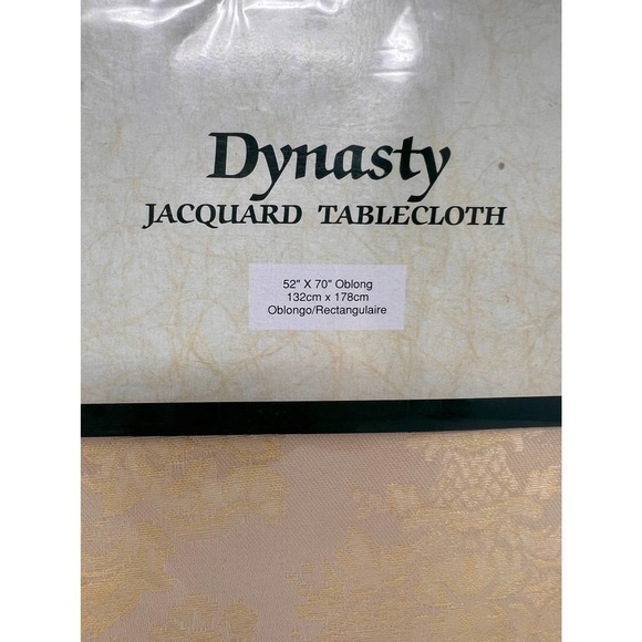 Dynasty Jacquard Tablecloth‎ Oblong 52" x 70" Gold/Cream - Picture 2 of 5